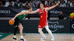 Aranitovic cierra el paso a un jugador del Joventut.