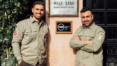 Sa�l Vega e Iv�n V�zquez son los propietarios de Mala Sa�a, la cocteler�a ovetense que es de las mejores de Espa�a