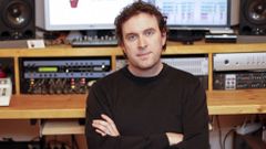 Manuel Ramil, en su estudio de Ares