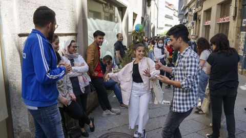 Cientos de personas disfrutaron de la Festa dos Maios de Ourense