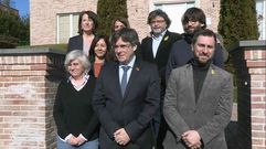 Clara Ponsat�; Carles Puigdemont; Toni Com�n; Antoni Castell� y  Elisenda Paluzie, en B�lgica.