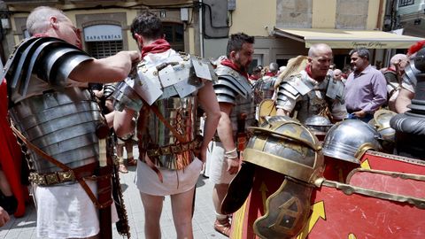 Parada de la Cohors en Campo Castelo para refrescarse