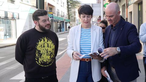 La portavoz nacional del BNG, Ana Pontn, en Bueu.