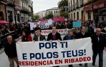 La manifestaci�n que hace casi dos a�os recorri� las calles de Ribadeo reclamando el asilo.