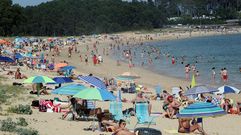 Las playas de Barbanza ?en la imagen, Coroso? han registrado ya los primeros llenos