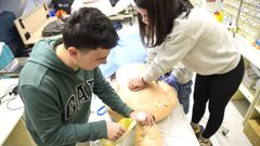 Pontevedra cuenta con una Escuela de Enfermera donde se puede estudiar este grado universitario y que est pendiente de integracin en la Universidade de Vigo