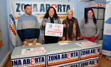 Miembros de la directiva de Zona Aberta presentaron ayer la iniciativa en rueda de prensa. 