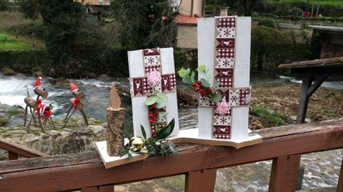 NAVIDAD, DECORACION NAVIDEÑA HECHA POR LOS VECINOS DE LA ALDEA DE A CROCHA