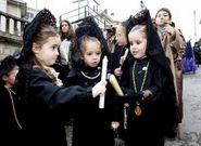 En Viveiro las celebraciones de Semana Santa se viven desde la infancia con naturalidad.