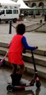Varios patinetes en Mar�a Pita