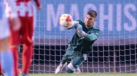 El portero &Aacute;lex Cobo fue el &uacute;nico jugador del Compostela que disput&oacute; los 40 partidos y los 3.600 minutos.