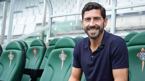 V�deo: Javi V�zquez presentado como entrenador del Racing