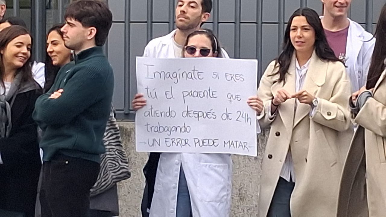 La huelga de médicos deja ya sin quirófanos, consultas o pruebas a casi 3.000 coruñeses