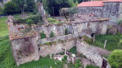 Estado actual de la antigua casa rectoral de Santa Maria de Carracedo, en el municipio pontevedrs de Caldas de Reis