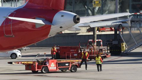 Iberia sella un acuerdo con sindicatos que pone fin al conflicto del �handling�