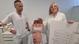 Don Genaro, la ayuda en el HULA para los pacientes en hemodilisis domiciliaria