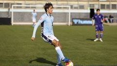 Mario Prado, uno de los capitanes el Celta Juvenil A, en un partido en A Madroa.