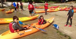 Pirag�illa realiza numerosas actividades deportivas en el entorno de la r�a de Arousa. 