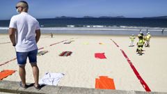 Vigo convierte Samil y O Vao en una playas de cuadr�culas