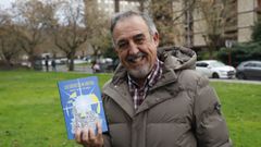 El ourensano Adolfo Varela con su obra �Los h�roes de mi historia�