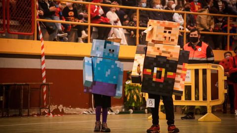 Concurso de disfraces en el carnaval de Outes.