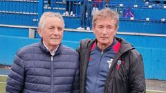 Geno Louro, entrenador de la Esteirana, y Manolo Ferrol�n, presidente del club