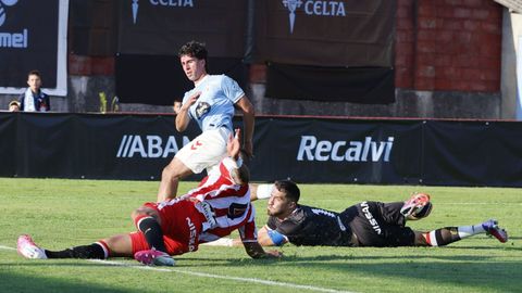 Hugo Gonz�lez marc� el gol con un quiebro al portero y un tiro cruzado