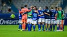 Los jugadores del Oviedo tras el encuentro ante el Extremadura