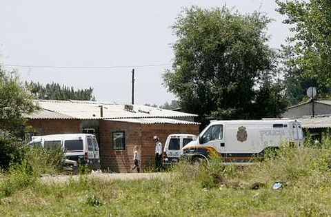 La causa penal contra los condenados incluye redadas en el campamento en 2007 y 2008.