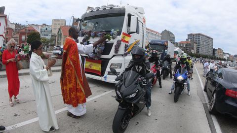 Procesi�n de San Crist�bal y bendici�n de veh�culos en Ribeira 2026