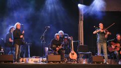 Ver esta noche a Milladoiro requiere reservar entrada en la biblioteca municipal o en la web del Concello de Catoira