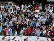 Los hinchas del Celta festejaron el triunfo en el derbi.