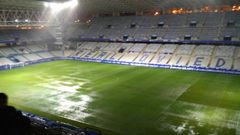 C�sped del Carlos Tartiere tras las lluvias de hoy