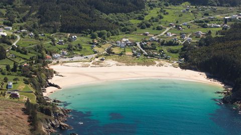La Playa de Xilloi (O Vicedo), con un 7% de los votos, destaca por su belleza paisaj�stica