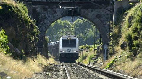Foto de archivo de la va Ourense-Vigo.