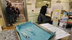 Vacunaci�n contra el covid-19 en el Hospital P�blico da Mari�a