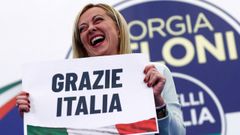 La ultraderecha ganaba las elecciones en Italia. La l�der de Hermanos de Italia, Giorgia Meloni, se perfilaba como primera ministra y el bloque de derechas lograba la mayor�a absoluta en ambas c�maras