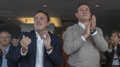 Formoso, a la izquierda, y Besteiro, a la derecha, durante un acto del PSdeG celebrado el pasado octubre