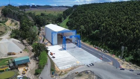 Nueva planta de Asturfeito en el Puerto de Avil�s
