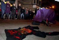 Imagen de archivo de una performance organizada por Mulleres en Acci�n en Ribeira