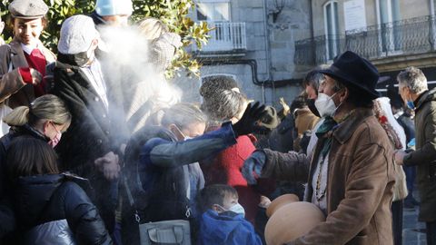 Domingo oleiro en la praza Maior de Xinzo de Limia