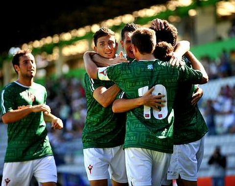 La plantilla racinguista lleva dos temporadas seguidas brindando alegr�as a su afici�n.