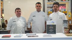 Diego Hern�n, Daniel C�rdaba y Fernando Est�vez, en el espacio del Consorcio de Turismo dentro del estand de Saborea Espa�a en el certamen de Madrid Fusi�n