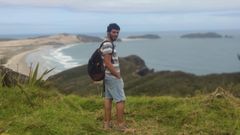 Alberto Andrade en Cabo Reinga, en Nueva Zelanda