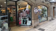Pequeo comercio minorista en Oviedo