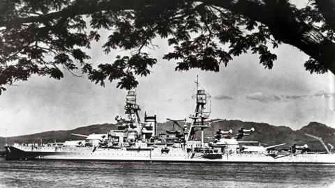 El �USS Arizona�, antes del ataque japon�s.