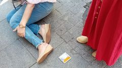 La mujer ca�da sobre un ojo de gato de la R�a Nova