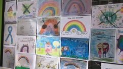 Dibujos en la librer�a Campus