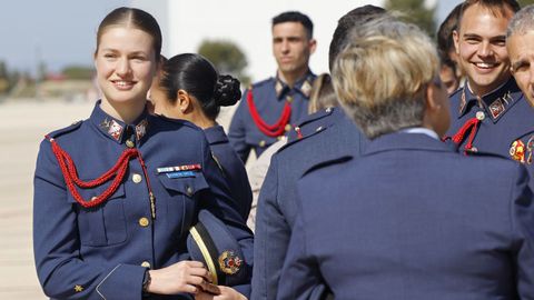 La princesa Leonor de Borb�n, durante su visita a la Base A�rea de Los Llanos en Albacete