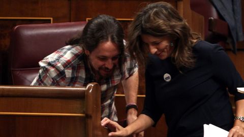 La relacin entre Yolanda Daz y Pablo Iglesias se remonta a la poca en la que la primera haca incursiones a Madrid para participar en las jornadas de las juventudes comunistas. All conectaron